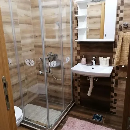 Enastefan زلاتيبور